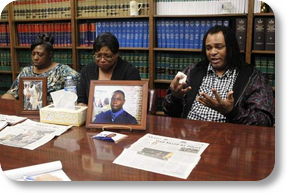 Dead teen's family seeks answers in Shelbyville shooting PHOTO